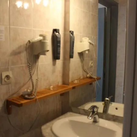 De Normandie 2* Gournay-en-Bray