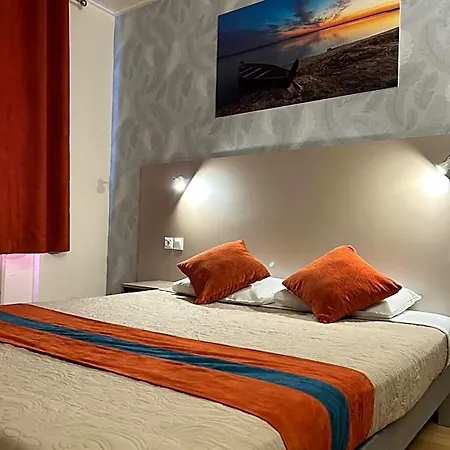 De Normandie Hotel 2*